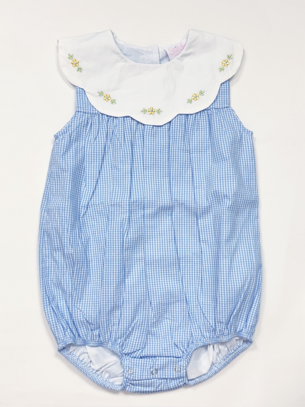 Stitchy Fish Dew Drop Daisies Embroidered Bubble